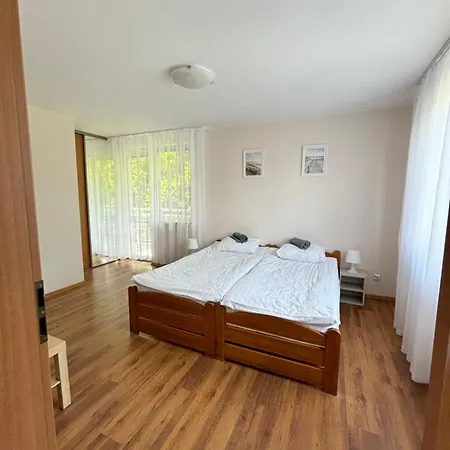 بيت ضيافة Domino 3*